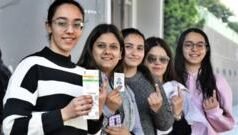 ਪੰਜਾਬ ‘ ਚ ਕਦ ੇ ਪਰਦ ੇ ਪਿੱਛ ੇ ਲੜੀਆ ਂ ਜਾਂਦੀਆ ਂ ਜ਼ਿਲ੍ਹ ਾ ਪਰਿਸ਼ਦ ਦੀਆ ਂ ਚੋਣਾ ਂ ਹੁਣ ਪਾਰਟੀਆ ਂ ਮੂਹਰ ੇ ਹ ੋ ਕ ੇ ਕਿਉ ਂ ਲੜ ਰਹੀਆ ਂ ਹਨ