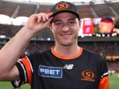 Big Bash League: Perth Scorchers name debutant against Sydney Sixers and bowl first