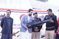 ’اینٹی ڈرون اسلحہ سٹور میں محفوظ ہے‘: پاکستان میں تیار کردہ جیمنگ گن کی شدت پسندوں کے ہاتھ لگنے کی افواہ اور خیبر پختونخوا پولیس کی وضاحت