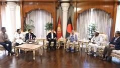 ওসমান হাদির ঘটনায় প্রধান উপদেষ্টার সঙ্গে তিন দলের বৈঠক, যা আলোচনা হলো