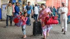 ঝড়-বৃষ্টি, ভোগান্তি আর দুর্ঘটনার মাঝেও ঈদে ঘরে ফেরার চেষ্টা