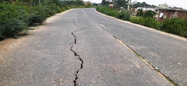 DHAMNAGAR-DOBAL-ROAD-MARANAJANTA-640x296.jpg