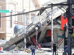 Strong quake in southern Philippines leaves 35 dead