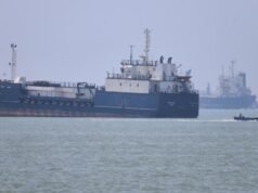 First tankers cross Strait of Hormuz after Iran deal