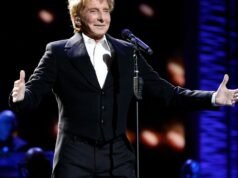 Barry Manilow fears his voice may not return after lung cancer surgery