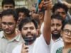कॉक्रोच जनता पार्टी आंदोलनाला गर्दी जमवू शकली की नाही? ‘जंतर मंतर’वर काय दिसलं?