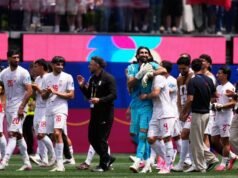 Iran squad leaves dressing room note calling for peace