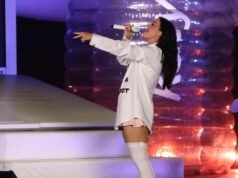 Katy Perry accused of using stage stunt to dig at ex