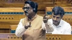 ठाकरेंच्या शिवसेनेचे लोकसभेतील तीनच खासदार बैठकीला हजर; ‘हे’ 6 खासदार गैरहजर