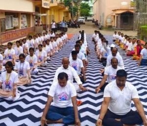 BLOCK-LEVEL-YOGA-DIVAS-640x256.jpg