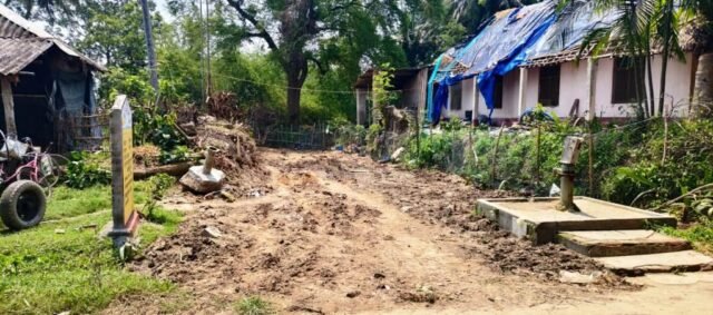 CHANDBALI-DEBOTTAR-STANARE-RASTA-NIRMAN-640x283.jpeg