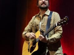 ‘A total disrespect’: Noah Kahan slams fans over theft