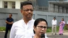 ममता बनर्जी के क़रीबी सहयोगी फिरहाद हकीम कौन हैं, जिन्होंने कोलकाता का मेयर पद छोड़ा