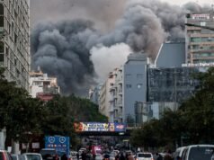 Iran says Beirut strike would reignite war as Trump eyes weekend breakthrough
