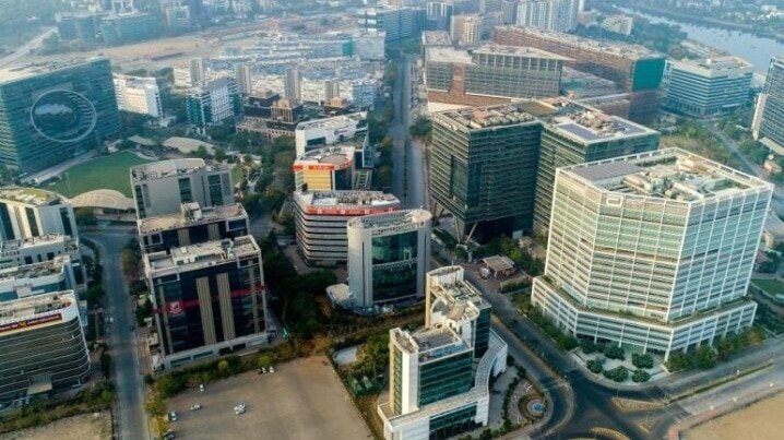 mumbais-bandra-kurla-complex-085052859-16x9_0.png