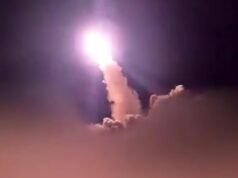 Iran attacks US bases in Kuwait and Bahrain, claims retaliation for US strikes