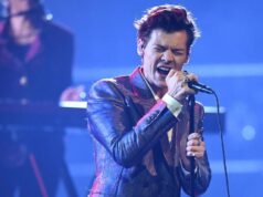 Harry Styles snags Guinness World Record at Wembley