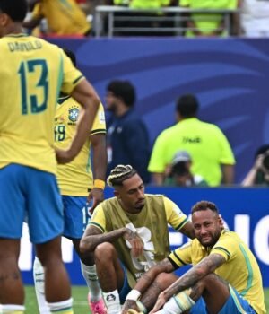 Brazil_Neymar_Football_1783327492032_1783327492233_6fa579ff-a07f-4342-93ca-d296b7c43a42.jpg
