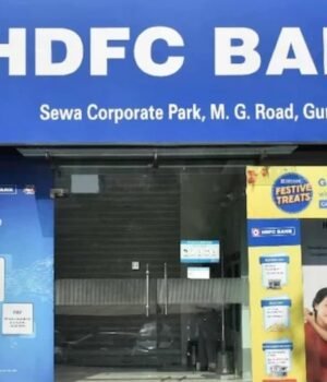 HDFC_bank_1782548758105_1783416881906_6de97c3f-f054-498b-84da-8b850b578ab0.jpg