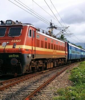 IRCTC-train_1740979328691_1782976959622_873af63a-2487-4ef9-b1c6-67df04020175.jpg