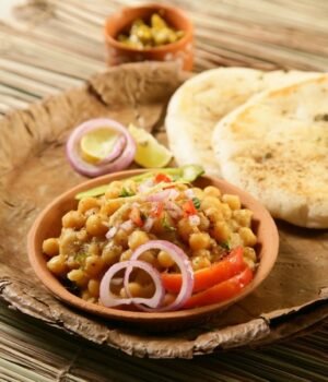 delhi-matar-kulcha_1783310092275_1783310099473_5f4bba15-46ec-4819-9fbf-f254d58ed86a.jpg