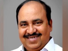 കശുവണ്ടി അഴിമതി: ഐ എന് ടി യു സി നേതാവ് ആര് ചന്ദ്രശേഖരനെ പ്രോസിക്യൂട്ട് ചെയ്യാന് യു ഡി എഫ് സര്ക്കാര് അനുമതി