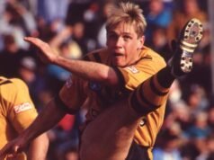 ‘Very sad’: ex-Wallabies, league star Brian Smith dies