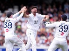 England crush sorry Pakistan by innings in three days
