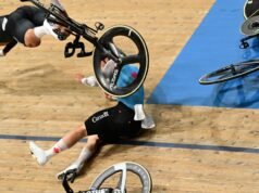 Seven riders fall in scratch race crash at Games