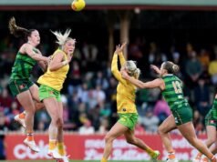 AFLW stars want league to seize fresh momentum