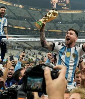 5feda78837353ea81f30aaaa23180abd32063f35-16x9-x0y0w1280h720.jpg