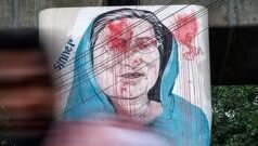 মৃত্যুদণ্ড সত্ত্বেও দেশে ফেরার পরিকল্পনার ‘জুয়া’ কেন খেলছেন শেখ হাসিনা