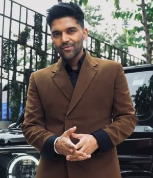 Guru-Randhawa-donates-Rs-5-lakhs-for-Assam-flood-relief.jpeg