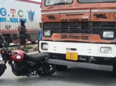 Two killed as speeding truck hits motorcycle in Chikkaballapur