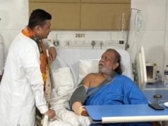 हॉस्पिटल में भर्ती हुए मिथुन चक्रवर्ती, शरीर से निकाली गई मेटल प्लेट, मिलने पहुंचे बंगाल के सीएम