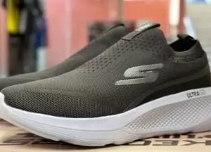Skechers_shoes_1785761599609_1785761599802_6d1dea68-085f-4d16-8b15-57826ecd28e6.webp