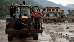 तस्वीरों में: नेपाल में आई बाढ़ से मची तबाही के मंज़र