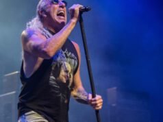 Twisted Sister star Dee Snider breaks shoulder in freak accident