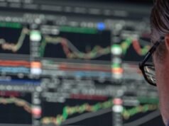 Wall Street ends down as US-Iran peace optimism fades