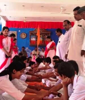 agarpada-sishu-mandira-rakya-bandhan-640x466.jpeg