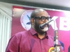 ‘കാശില്ലാത്ത ബസ്സിൽ സ്ത്രീകൾ തള്ളിക്കയറുന്നു’: വിവാദ പ്രസ്താവനയുമായി മന്ത്രി സി പി ജോൺ; വൻ പ്രതിഷേധം