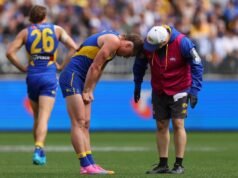 Harley Reid: West Coast Eagles star left banged up after bruising first half against Collingwood