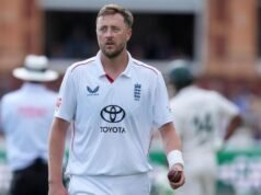 England in control at Lord’s after Pakistan crumble
