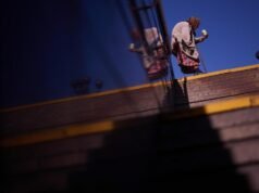 Ukraine minister pledges plan to win early loan release