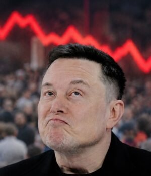 elon-musk-123249304-16x9_0.png
