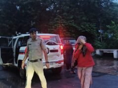 Brother-sister duo pose as fake IAS officers, dupe people of Rs 9.8 lakh