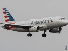 Flight-number mix-up put 2 passenger jets on collision course over US airport
