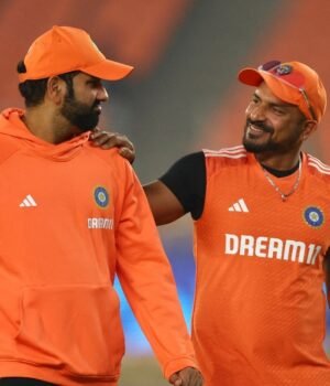rohit-sharma--t-dilip-031006173-16x9_0.jpg