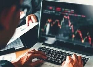 stock_today_1741745529259_1785750103318_a2645036-12db-49aa-b14f-08e2bd284c7a.jpg