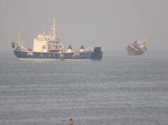 Iran-Oman talks advance as US expects Strait of Hormuz deal soon